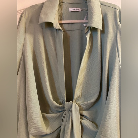 Calvin Klein - seafoam blouse - Picture 4 of 5